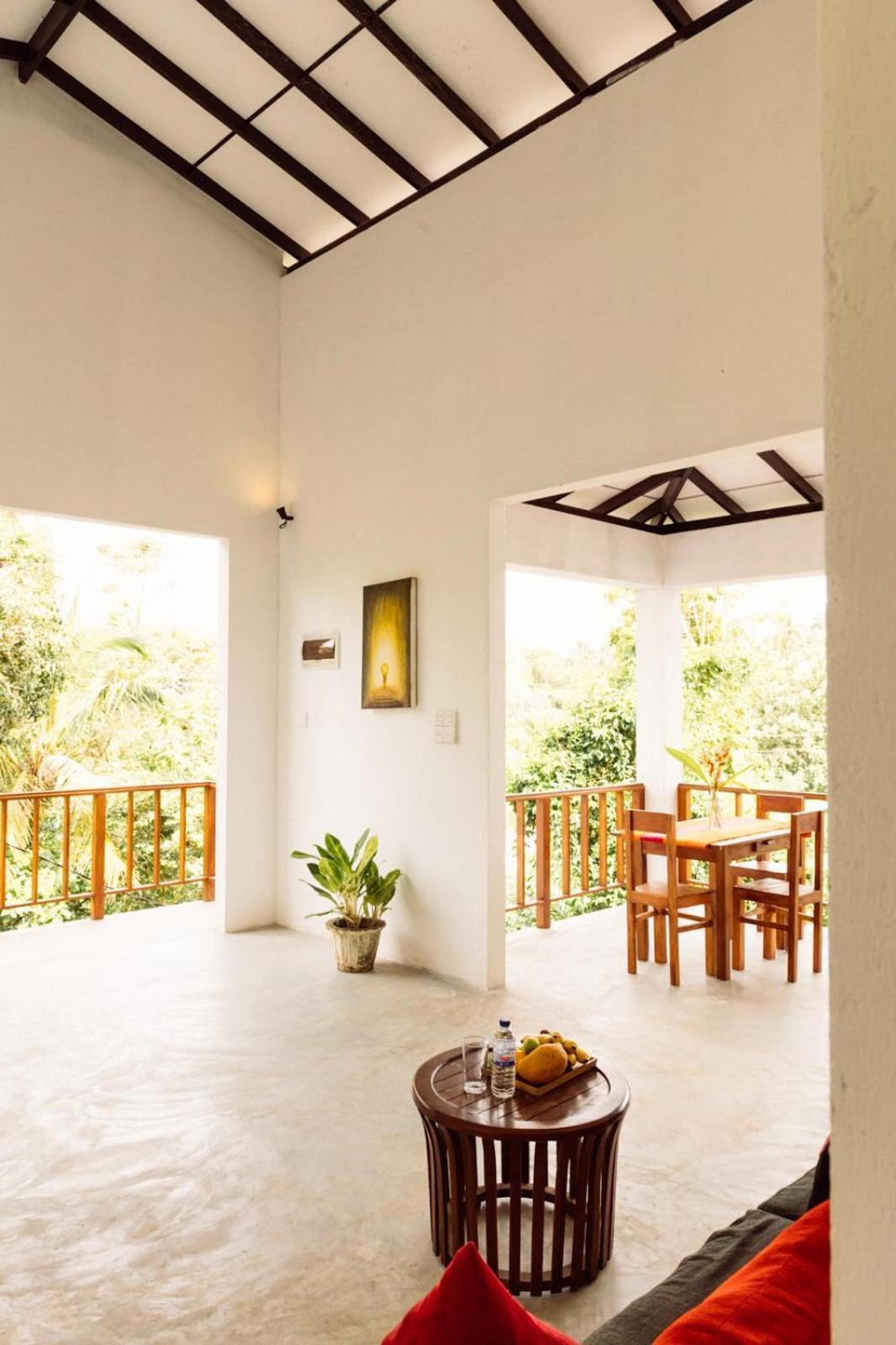 Hiriketiya Ladina Homestay Диквела Екстериор снимка